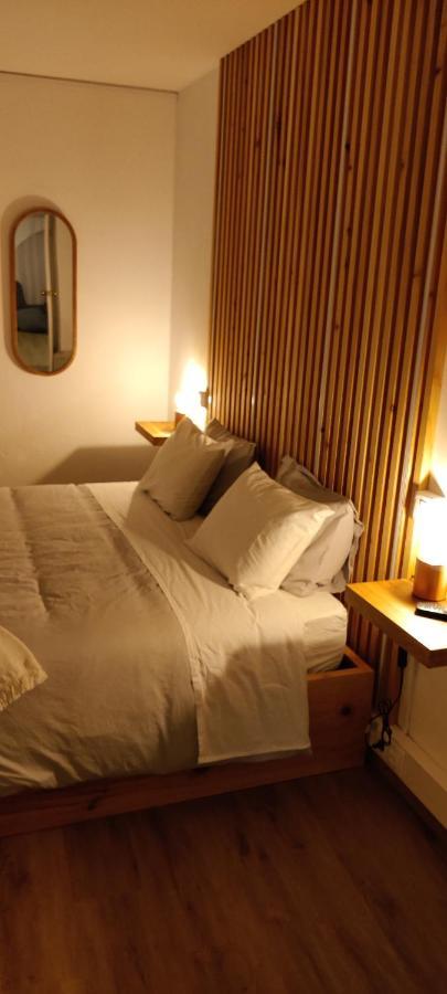 Santi E Benny Apartment Πόντα Ντελγκάντα Εξωτερικό φωτογραφία